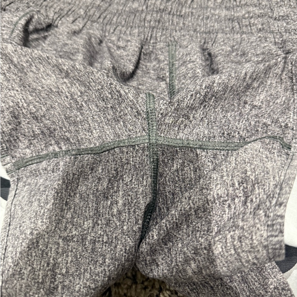 Lululemon Hotty Hot Short - Picture 4 of 7